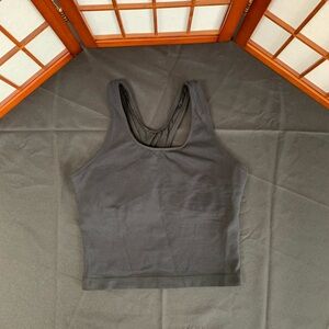 Women’s Danskin Sports Workout Exercise Wear Top size M Black Like New